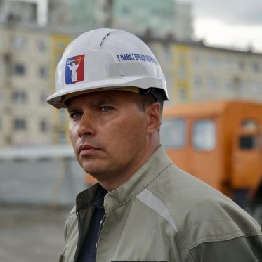  Глава города Норильска оценил ход строительства трех новых домов