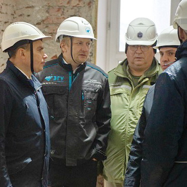 Глава Норильска осмотрел ход капремонта Заполярного государственного университета