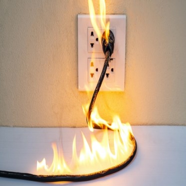 Больше половины пожаров в июне произошло в селитебной зоне