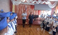 В Снежногорске прошла линейка, посвящённая окончанию учебного года