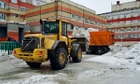 С территорий школ и детсадов вывезено более 128 тысяч куб. м. снега